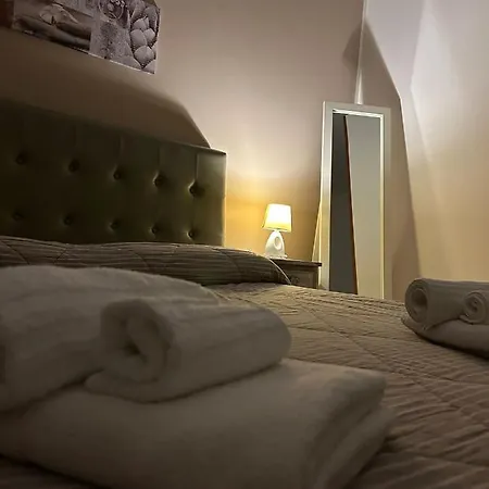 Lucia's Bed & Breakfast *
